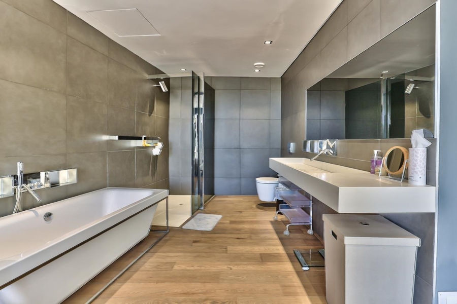 3 Bedroom Property for Sale in Waterfront Western Cape